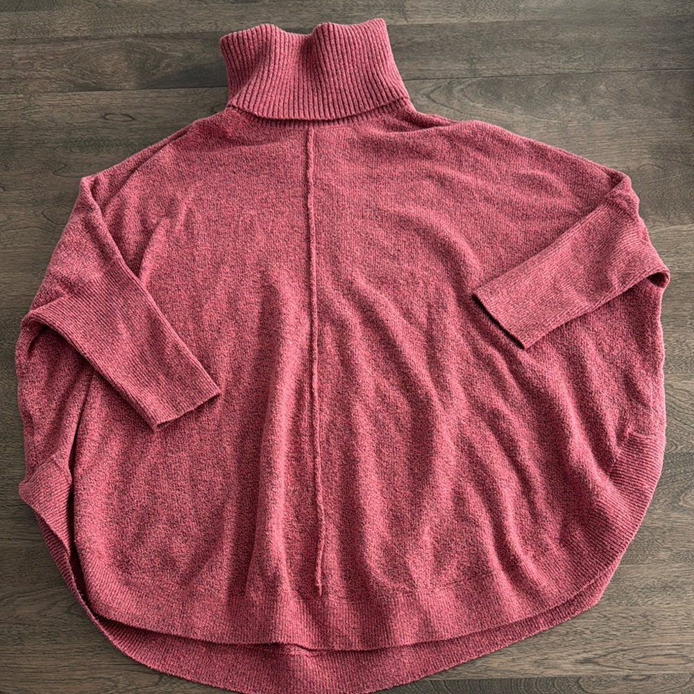 Good condition LOFT turtleneck sweater